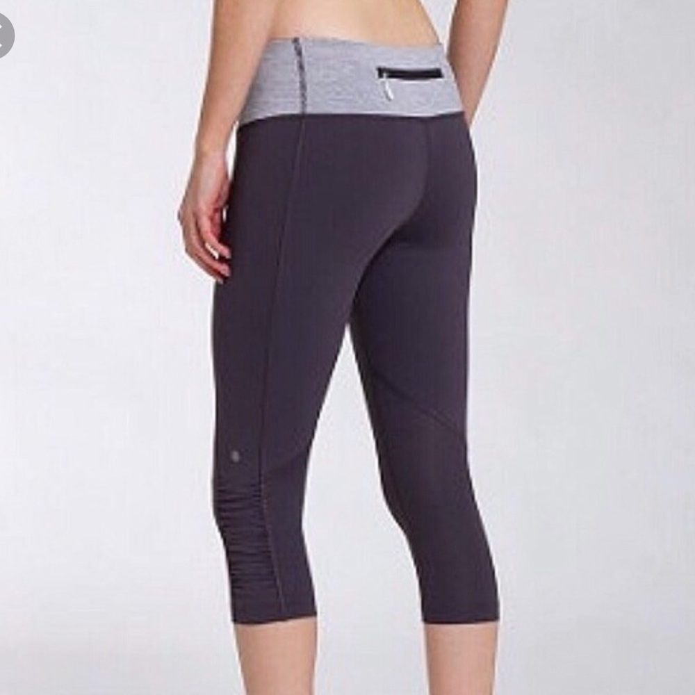 Lulu lemon Grey Cropped Leggings